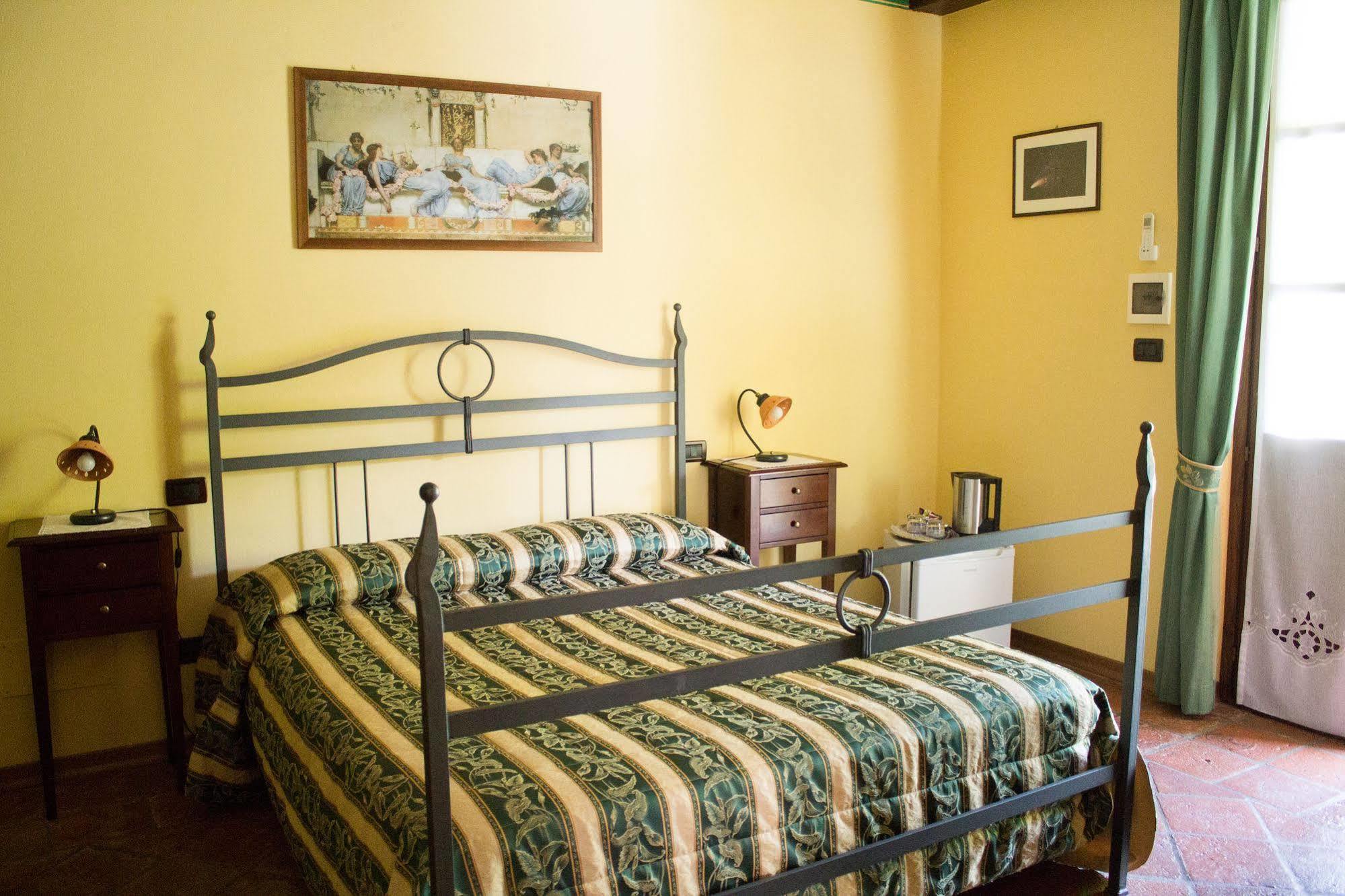 B&B Cascina Bellavista Tigliole Exterior foto
